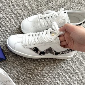 Stuart Weitzman, white sneaker, size 7.5